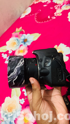 Canon EOS 200D with 50mm prime lense